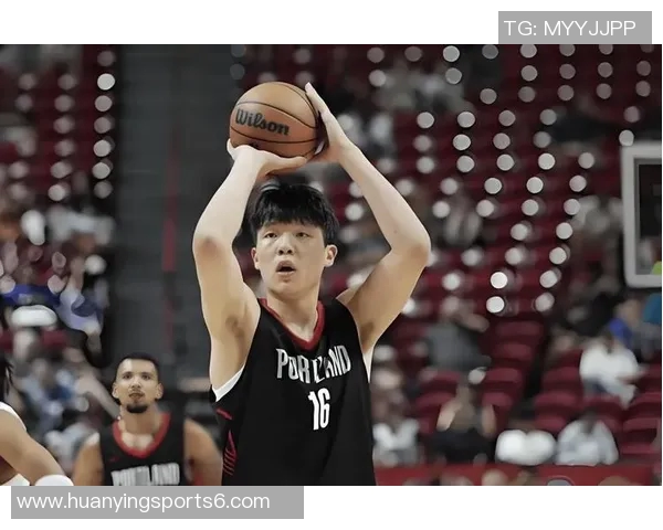 杨瀚森试训开拓者获赞王治郅直言其需改善的关键问题